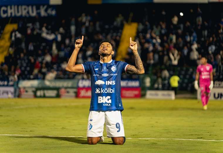 Johan Venegas ficha por Escorpiones FC